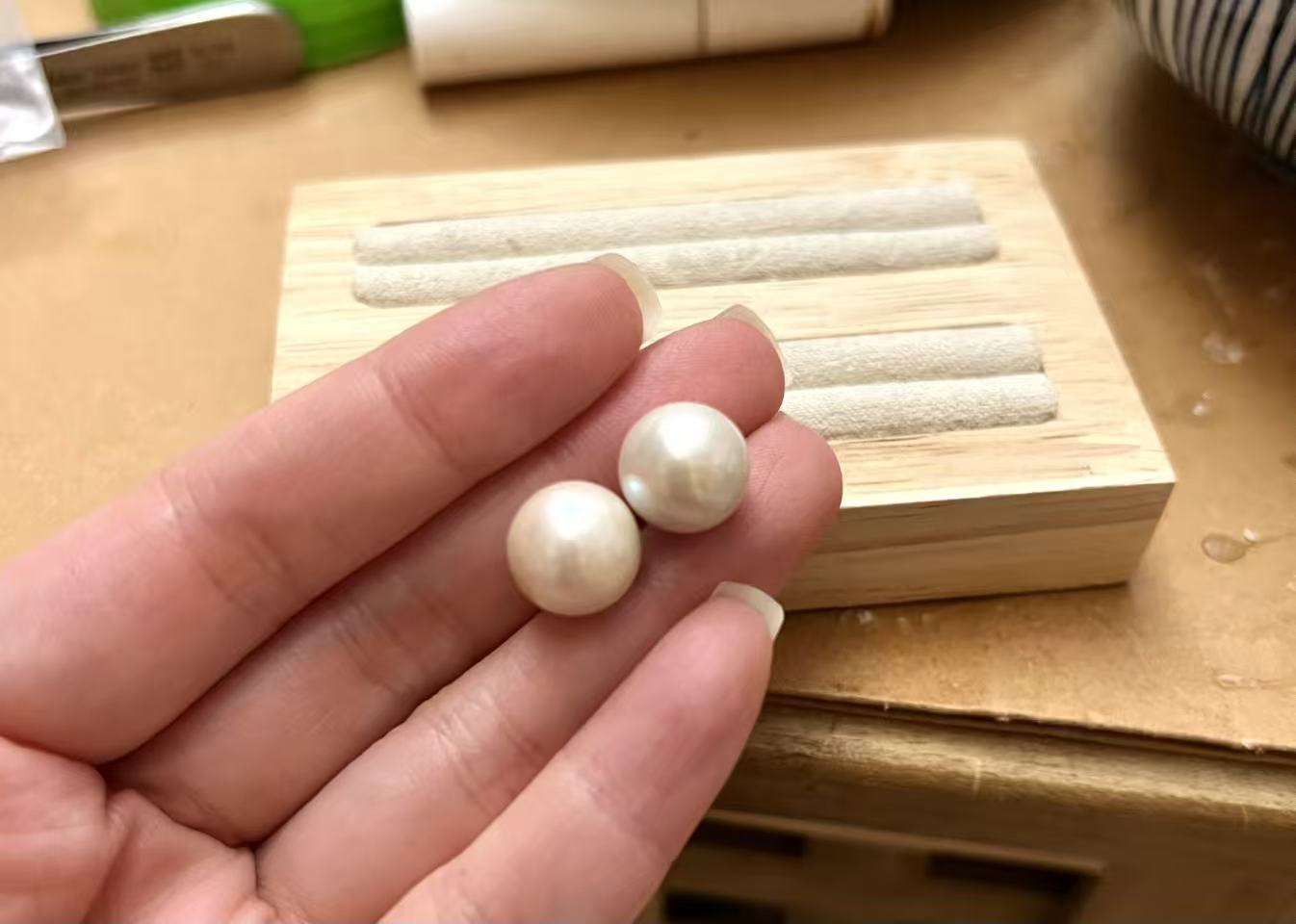 11 mm 愛迪生粉光珍珠耳環
