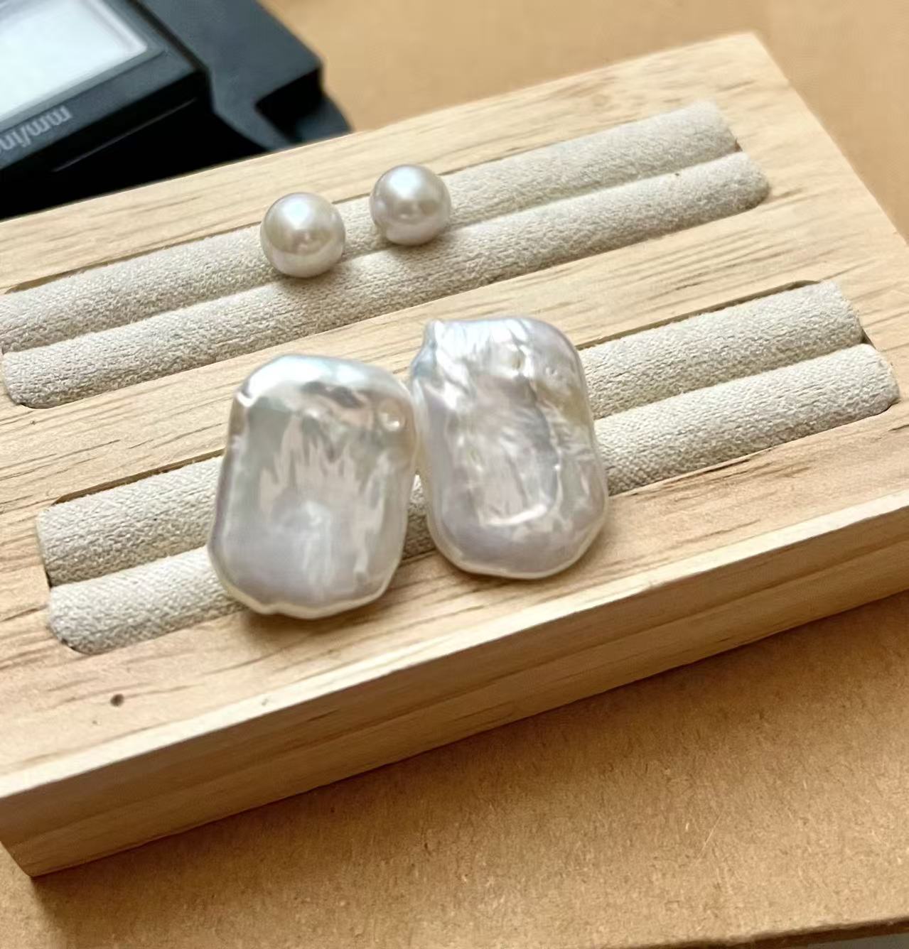 20.5–21 mm 方形巴洛克珍珠耳環