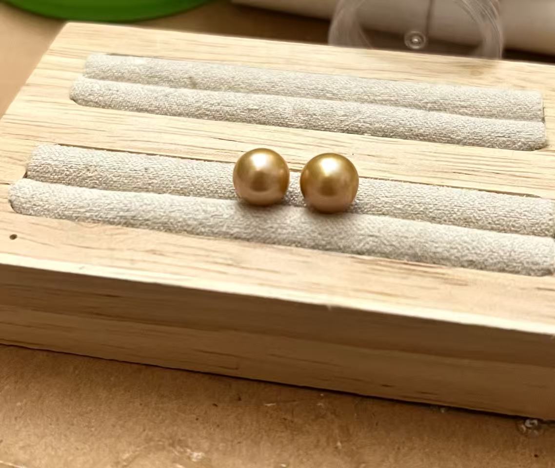 7.4 mm 極致南洋珍珠耳環