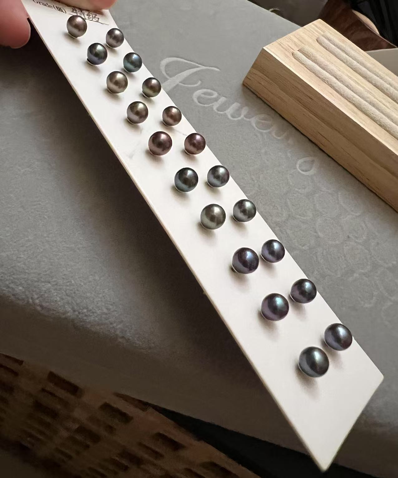 6–6.5mm Edison-Grade Iridescent Freshwater Pearl Earrings