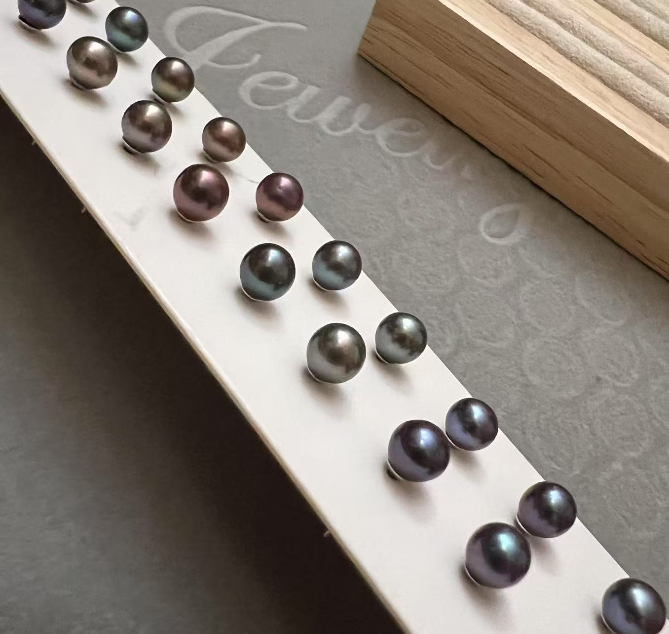 6–6.5mm Edison-Grade Iridescent Freshwater Pearl Earrings