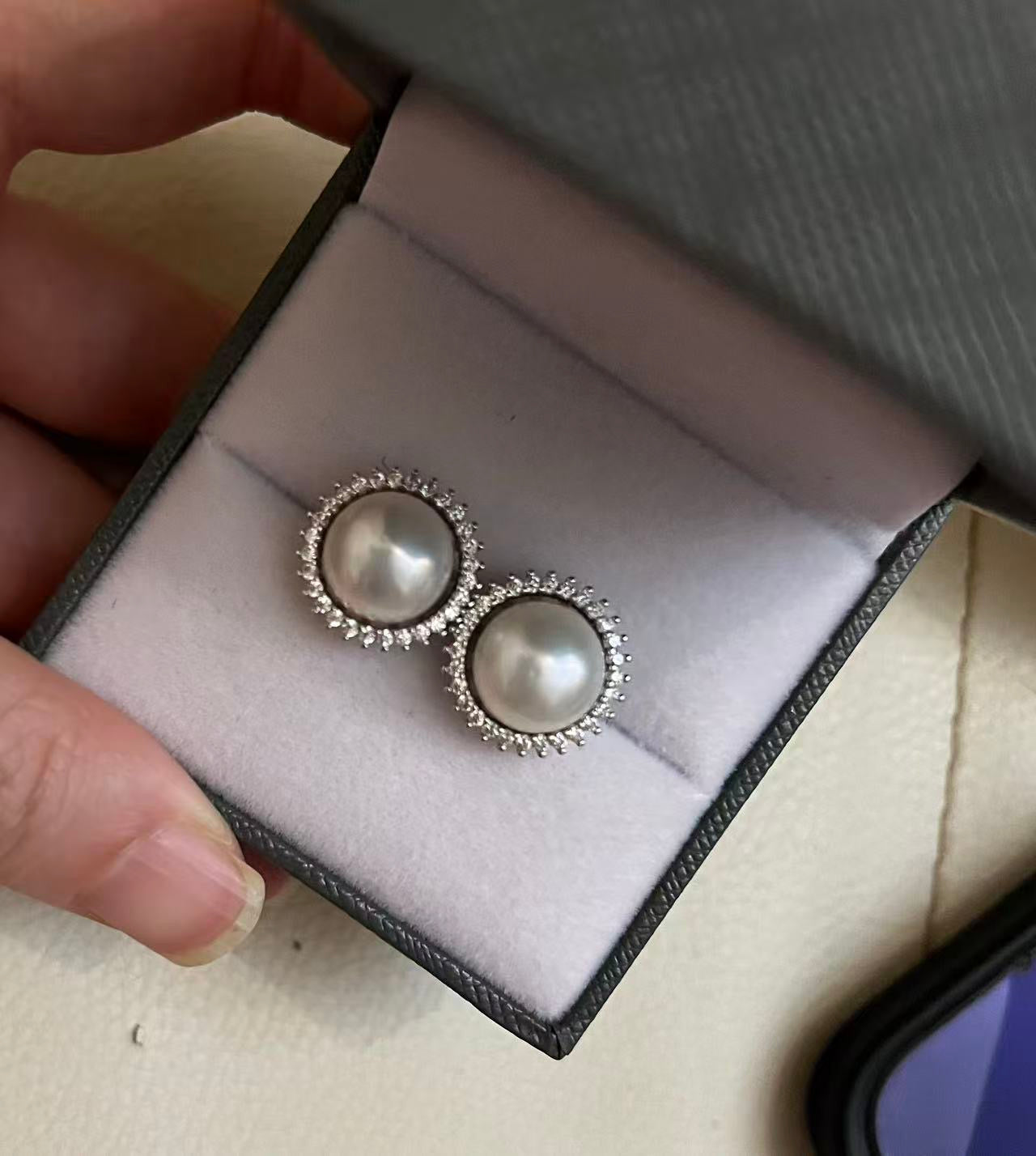 10.5mm Elegant Freshwater Pearl Earrings