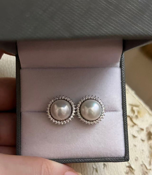 10.5mm Elegant Freshwater Pearl Earrings