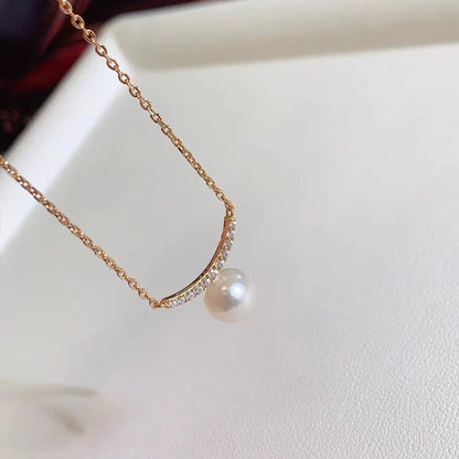 7.5mm Akoya Pearl with Smile Curve Necklace ( Made to you )