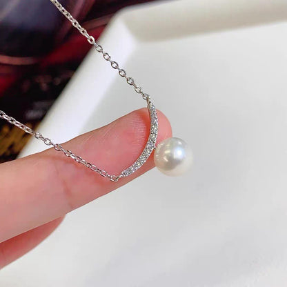 7.5mm Akoya Pearl with Smile Curve Necklace ( Made to you )