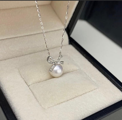 7.5mm Sterling Silver Bow Pendant (Made to order)