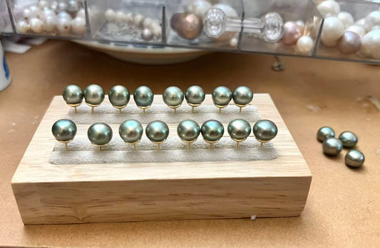 7–8mm Freshwater Peacock Green Pearl Earrings