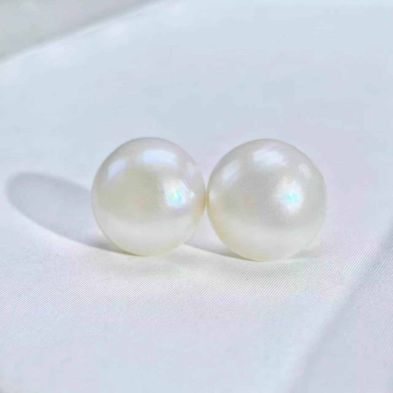 10mm Natural Seawater Mabe Stud Earrings