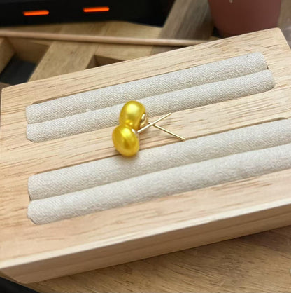 材質：8.8mm 天然淡水珍珠（優化金色）