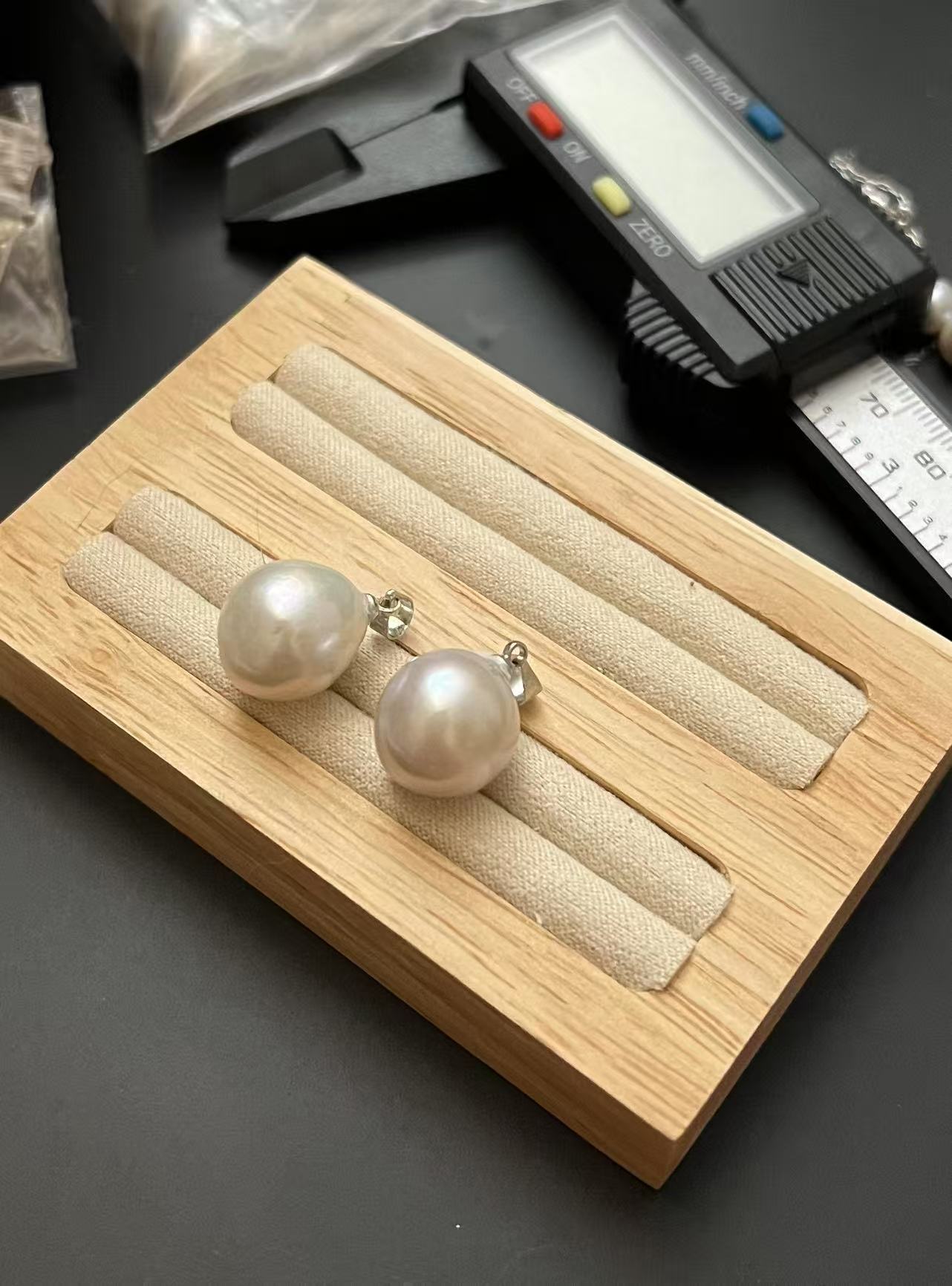 13–14mm Grey-Silver Baroque Pearl Pendant